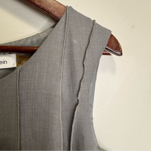 Calvin Klein Grey Pleated Midi Dress Back Zip Closure Size 12 - Picture 10 of 13